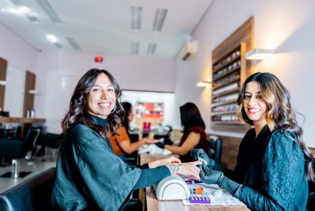 Beauty & Nail Jobs Hiring Near You
