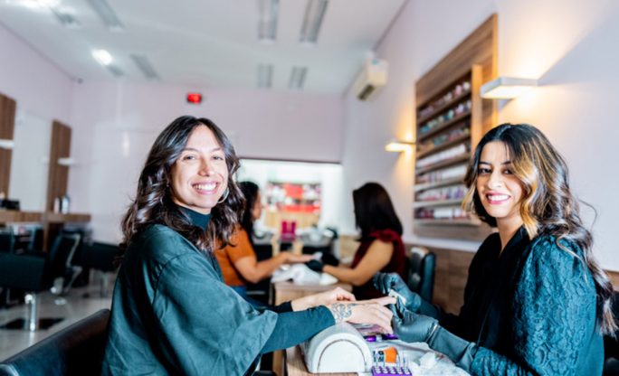 Beauty & Nail Jobs Hiring Near You